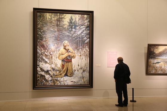 ����˹���񻭼� ������•��˹��������Ʒչ�ھ���Ļ