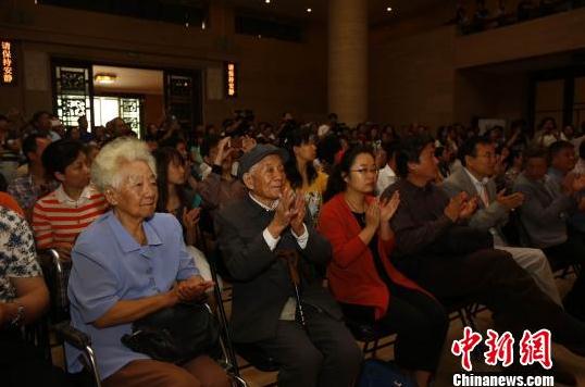 ���������һ��½�����չ���౱��������