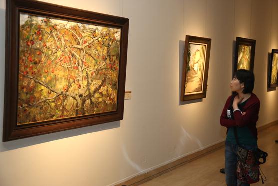 �������ͻ���Ʒ�й�������չ�� ������ȶ��˳�ϯ