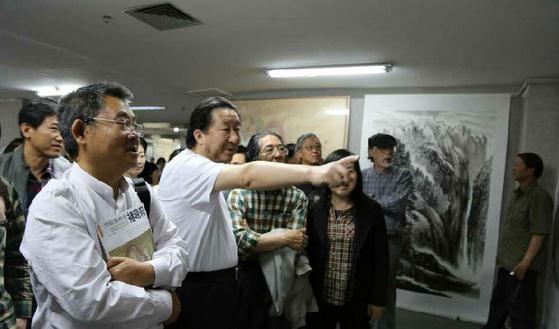 ��ʮ����ȫ����չ��������ר�������½���Ħָ��