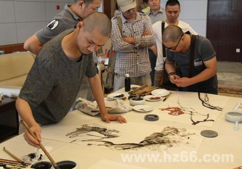 ��ƅ֮�黭��Ʒչ�ں����в���ݿ�չ