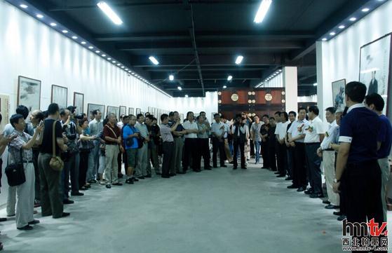 �ƿ�������־ƽ����ī������չ����������Ļ