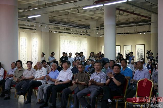 �����黭�Ҿ�Ʒ��չ���౱������������