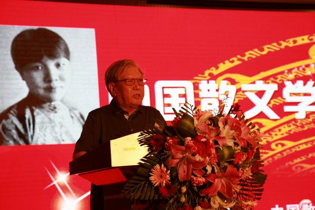 �й�ɢ��ѧ��᳤���޲��´�