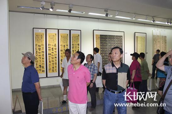 �ӱ���ѧ����ѧԺʦ���黭��Ʒչ��Ļ