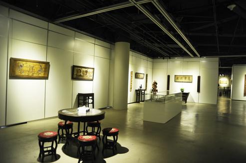 “印记.乡愁”---景峰美术馆馆藏晋作家具、匾额、楹联展举办