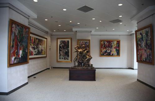 ʯ�뻭չ���������񡷵���չ�ڱ�����Ļ