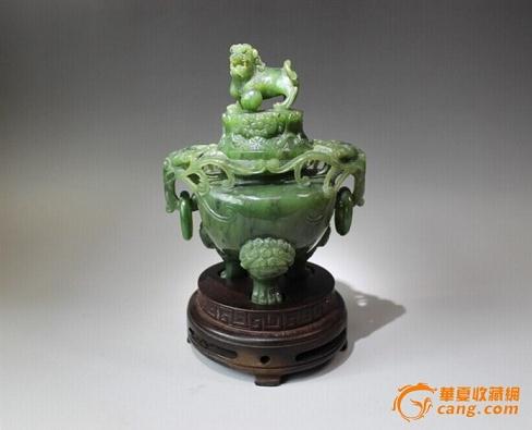 文物商店旧藏亮相华夏玉石古玩专场拍卖