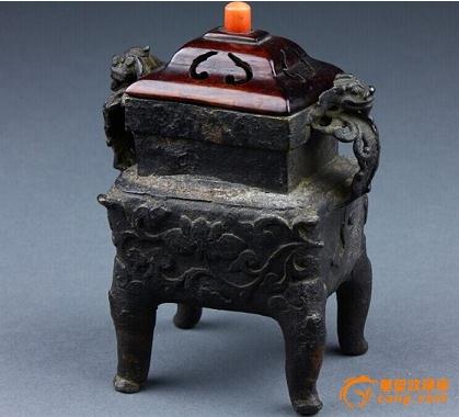 文物商店旧藏亮相华夏玉石古玩专场拍卖