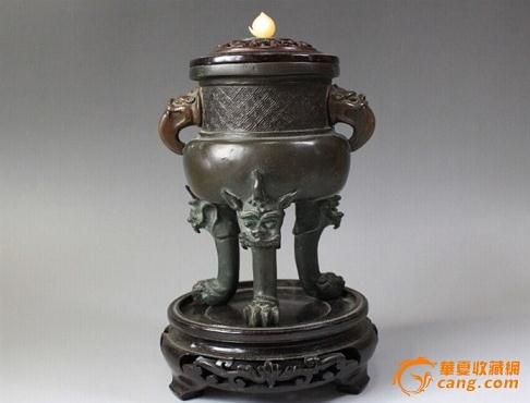 文物商店旧藏亮相华夏玉石古玩专场拍卖