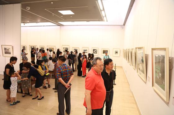 Ҧ���������ƴ�����ʮ����ع˻�չ�ھ���չ