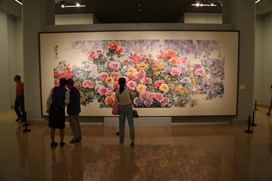 ���컨��.��֦ͩ������Ʒչ�����й�������