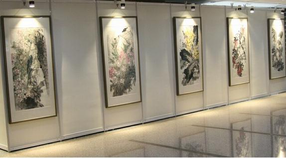 ��ʦ����а༪��ɭ������ʦ��������Ʒչ�ھ���Ļ