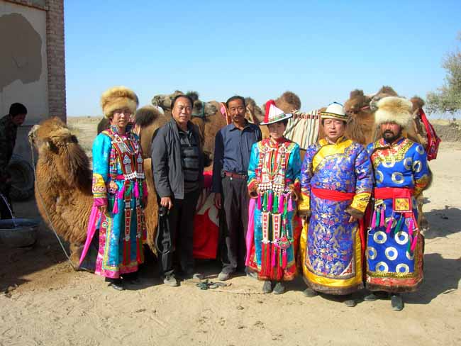 用真情呵护艺术的画家—王晓银