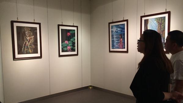 ɽ���������۲� ��ͬ�����ں��������ݿ�չ