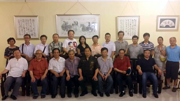 �������º��������ҽ�Ļ��ʽ�ھ�����