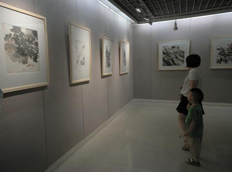 ������������黭��Ʒ�㱨չ��������¥��Ļ