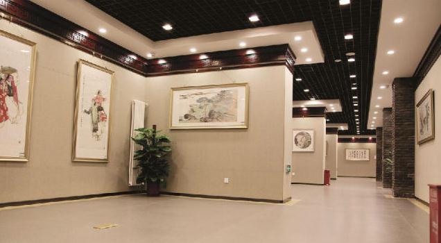 �е���Ȼ�й�����������չ����кӶ�����Ļ