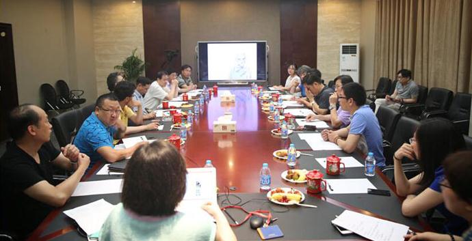 ���գ��Ͼ���������չ�����������