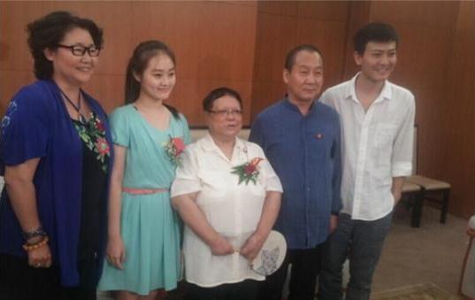 ����Ĺ���ȫ���滭������Ʒչ�ھ���Ļ