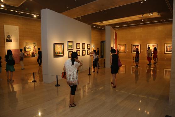 600�����Ʒ�ڶ����й��ͻ�˫��չ