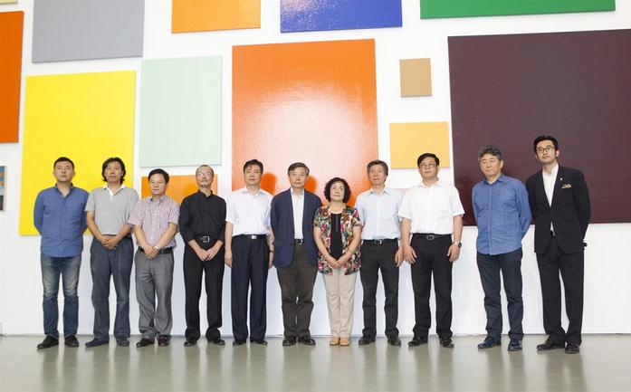 ��ʮ����ȫ����չʵ������չ���ھ���Ļ����ͼ��