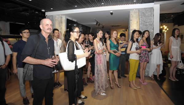 ֣���й�����ˮī����չ�Ϻ���̲¡����Ļ