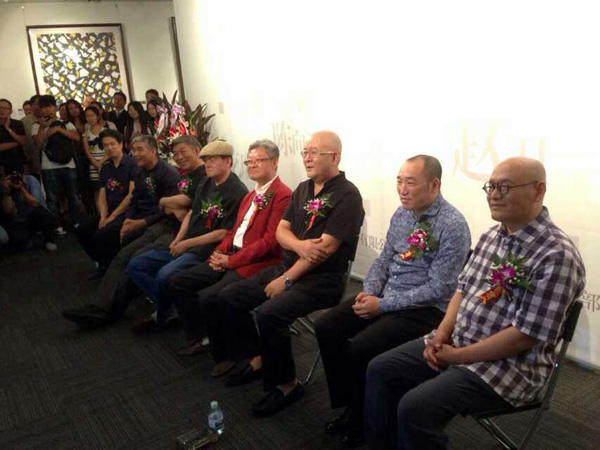 ������ǰ��.�й�ɽˮ����ʮ���������չ�ھ���Ļ