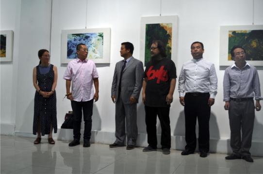 �쾳��֣��ˮī��Ʒչ�ھ�¡����Ļ