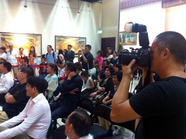 ������Э����ϯ��������̨��������������ͼ��