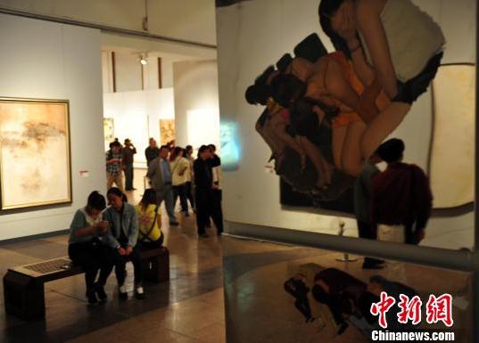 ��ʮ����ȫ����չ�ۺϲ��ϻ滭չ�ӱ�����Ժ��Ļ