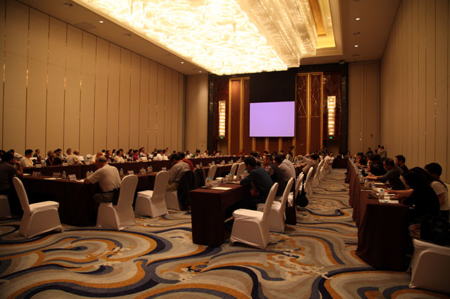 �����߷���̳�ֳ�