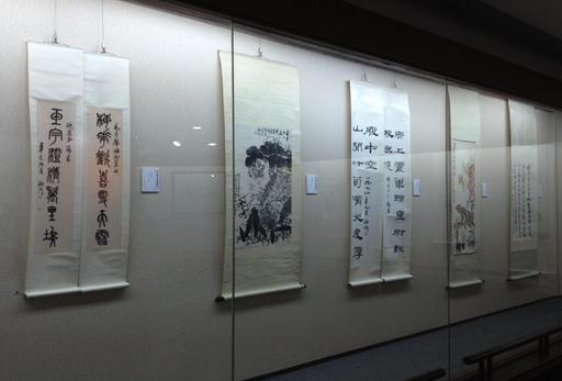 �������������ݾٰ��������黭����չ