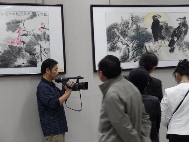 ���������ݡ�������Ʒչ�ڰ������ؿ�Ļ