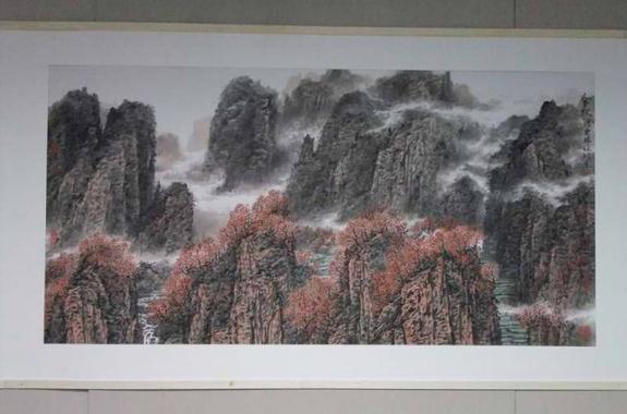 ����ī���ϡ����Ŷ���ɽˮ����Ʒչ���ڰ��տ�չ