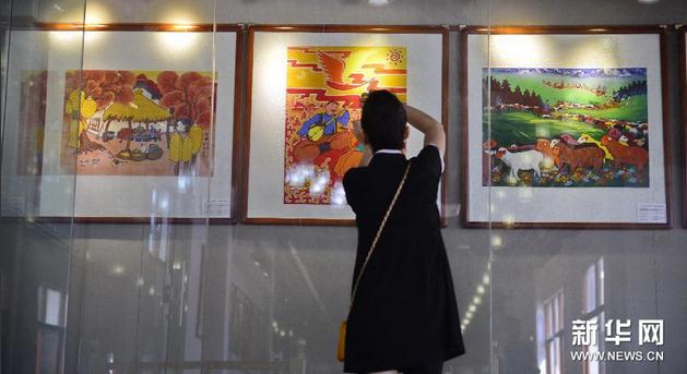 ȫ��ũ��չ���཭���� չ��300������ũ����Ʒ