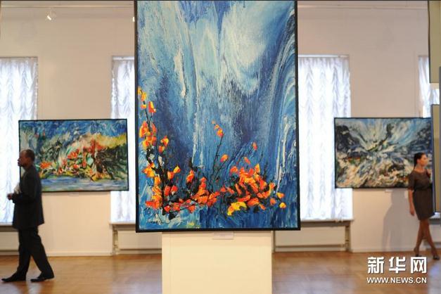 �й���������������ڶ���˹�ٰ컭չ