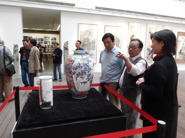 ��ϵ'85���빤������ѧԺʦ����Ʒ��չ