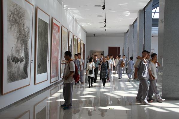 �߽�Ʒ�ԡ���ޥ����ȫ���й�����Ʒչ�ھ��ٰ�