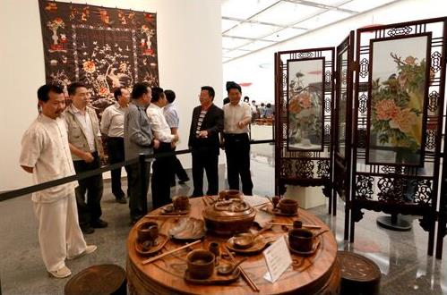 ���Ĵ� ������մ�������������Ʒչ�ɶ���Ļ