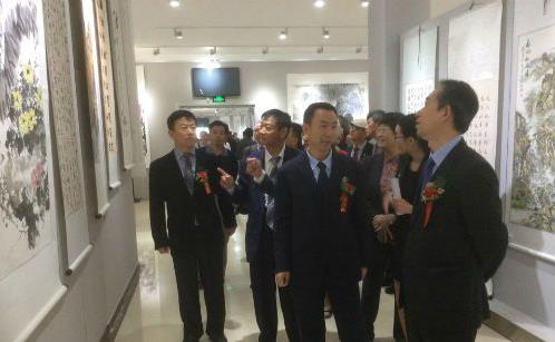 ��ʮ�����к������黭����չ������Ļ