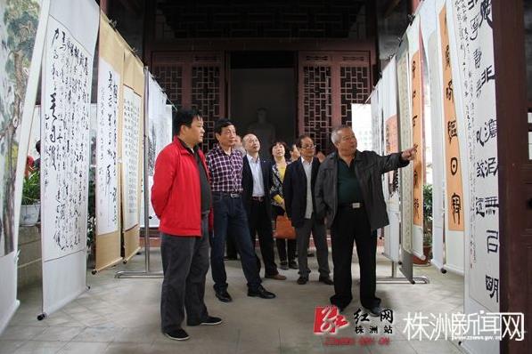 �������޾ٰ쿹սʤ��70���������黭չ���꿪չ