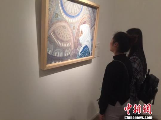 彩绘丝路·中国当代著名美术家作品展上海启幕