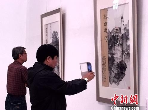 澳门画家李德胜水墨写生展在京启幕
