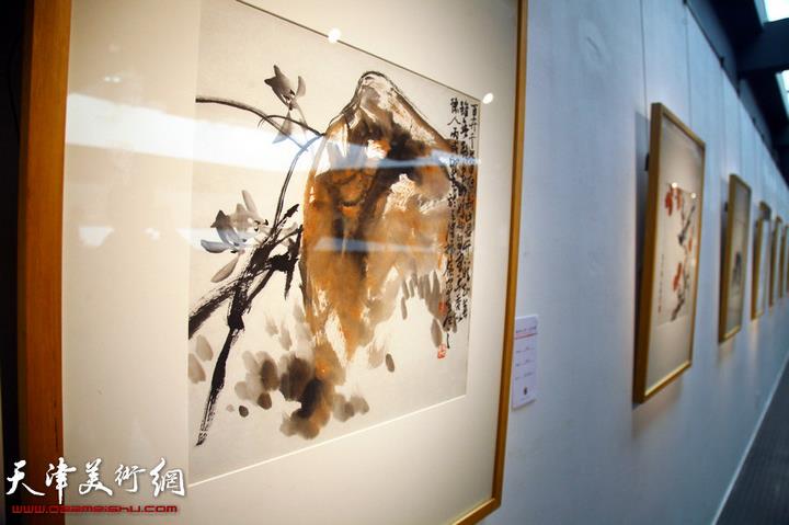 �����һ��ʦ����135�����黭չ�����Ļ