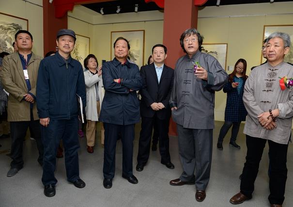 ������ѰԴ����īн������������Ʒչ���ھ�����