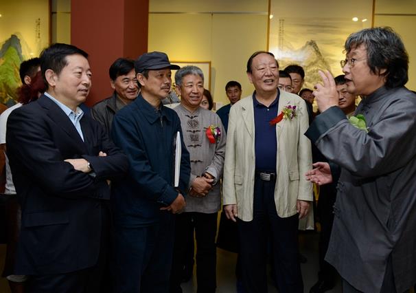 ������ѰԴ����īн������������Ʒչ���ھ�����