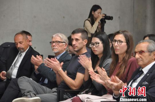 �����������չ�Ͼ��ķ����������ݿ�չ