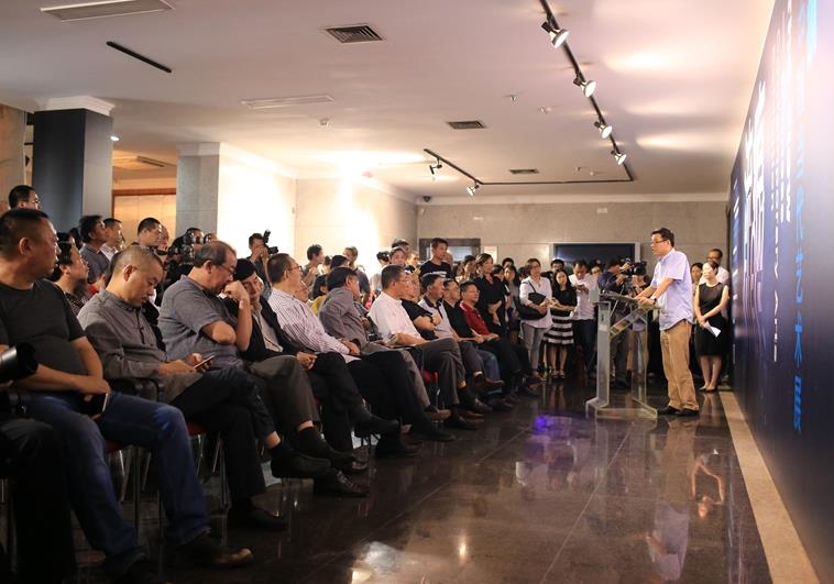 ���ۡ����й���������չ���������ݿ�Ļ