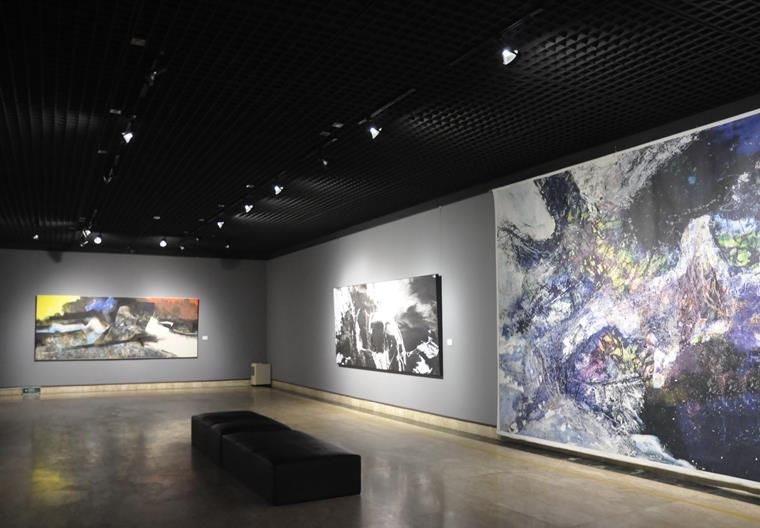 ���ۡ����й���������չ���������ݿ�Ļ